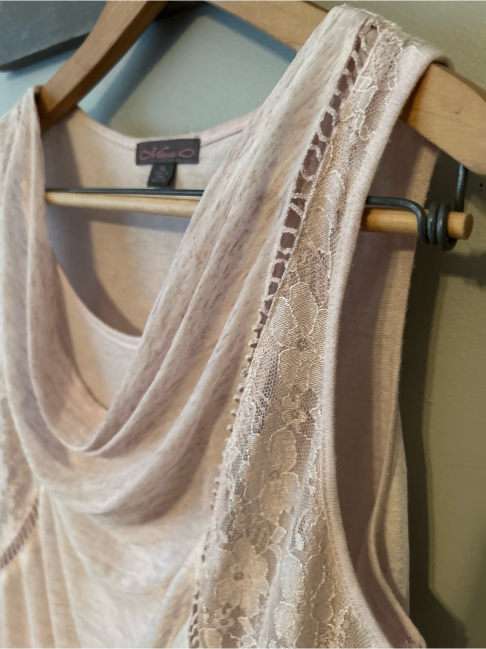 ✌️4 for $20✌️ Asymetrical tunic - Picture 10 of 13